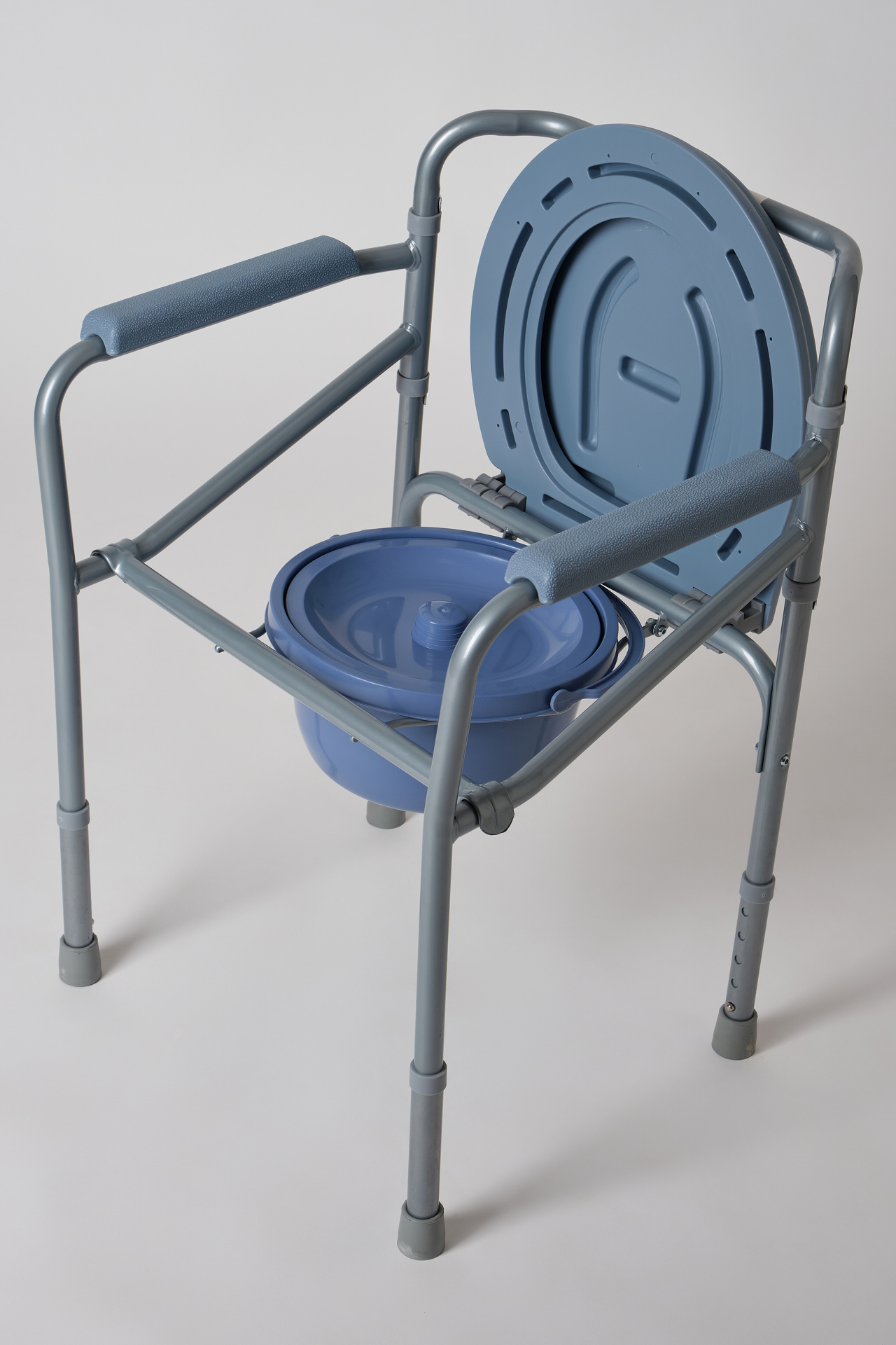 Sedia WC disabili e anziani regolabile in altezza – 2 in 1: rialzo WC e sedia WC con secchio - immagine 7